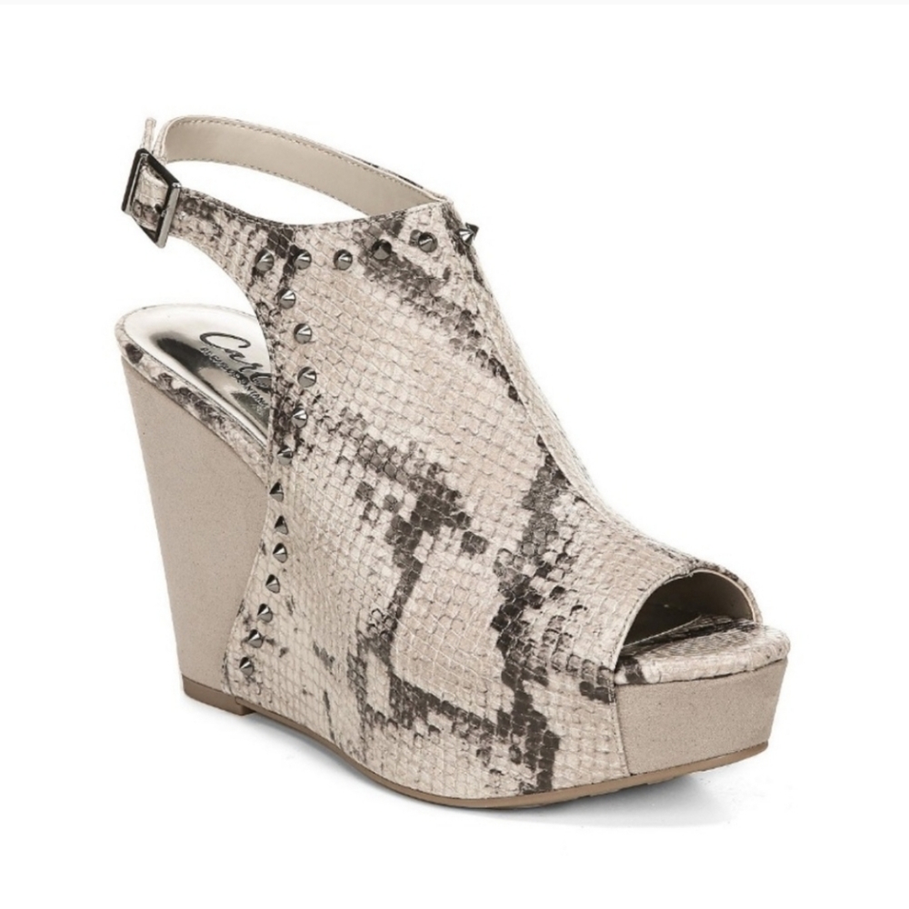 Women's Carlos by Carlos Santana Marcia Slingback Wedge Sandal Size 8.5